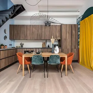 https://jungle-art-duplex-trs-calme-et-cosy.hotels-rhonealpes.com