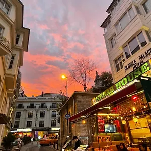 Oldmile Palace Provincia di Istanbul