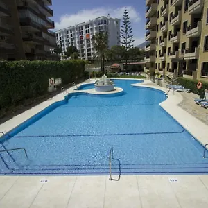 https://apartamento-los-boliches-edificio-ronda-iv.es-andalucia.com