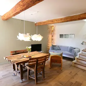 Vakantiehuis Sous Le Chateau, Rustrel